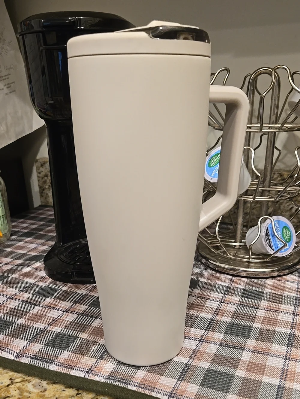 BruMate Era Flip 40 Oz Travel Mug with Handle Neutral